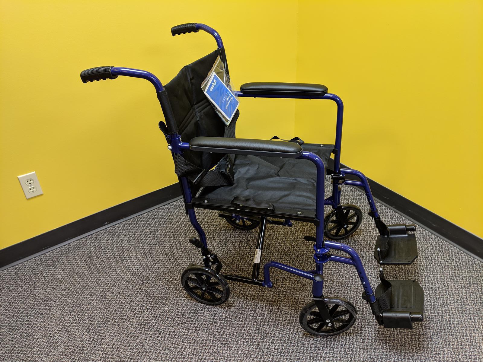 Transport wheelchair